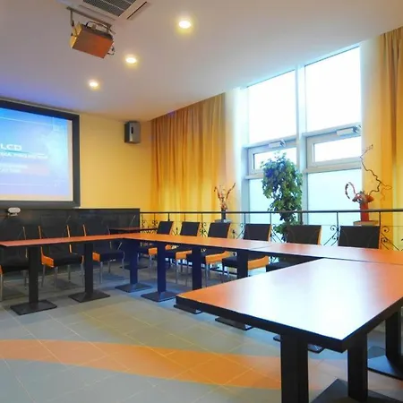 Szálloda Atrium 3*